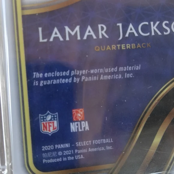 🏈🏆Lamar Jackson "Player-Worn Materials Black Patch - 35/99 Insert" Slab🏆🏈 - Picture 5 of 8